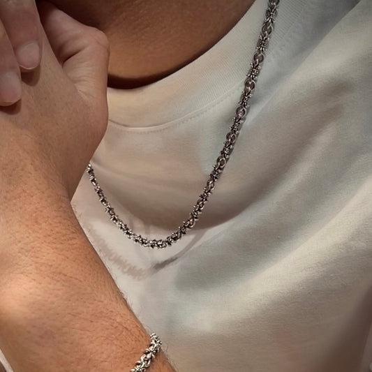 Fleur De Lis Link Necklace