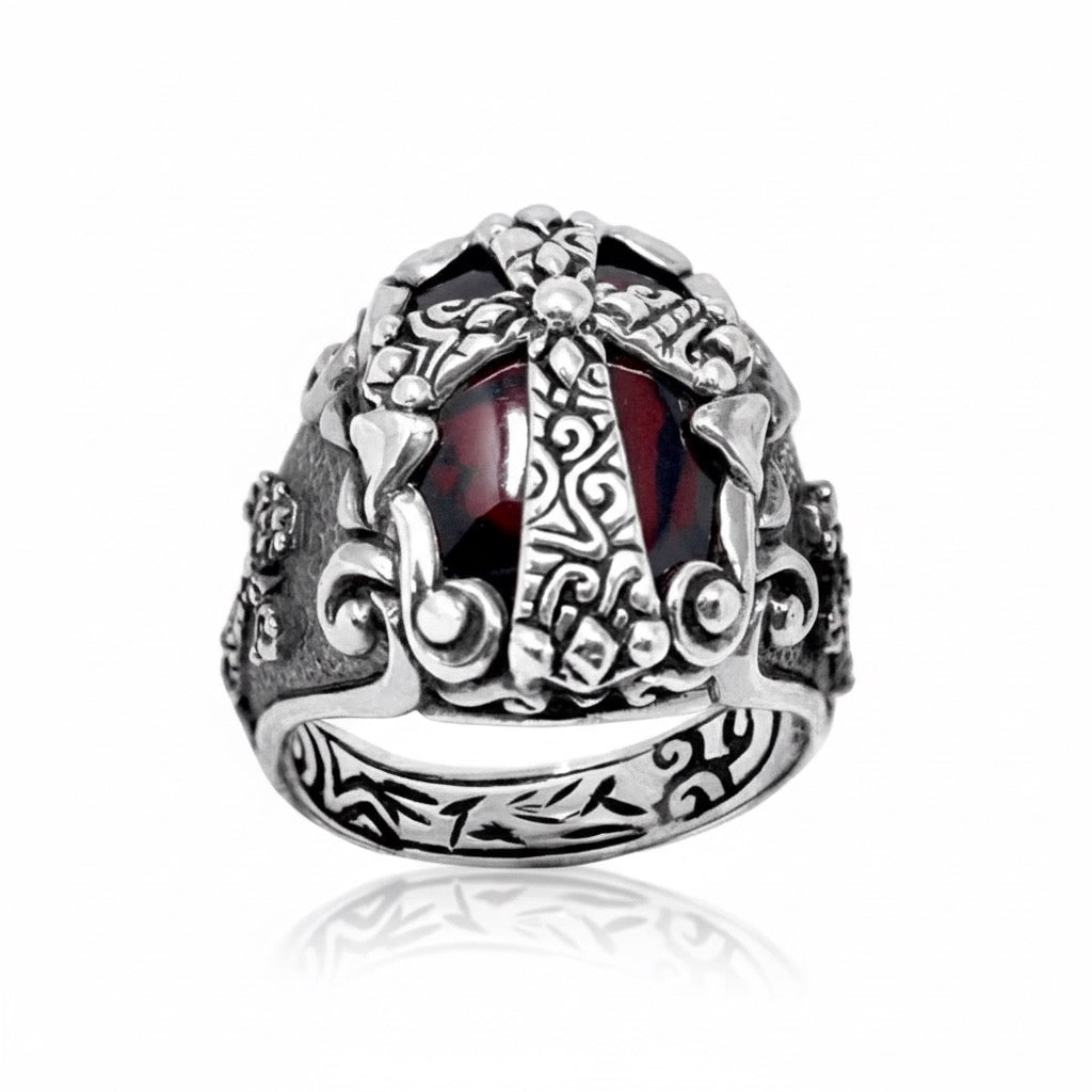 KeyDesign Cross Ring With Garnet