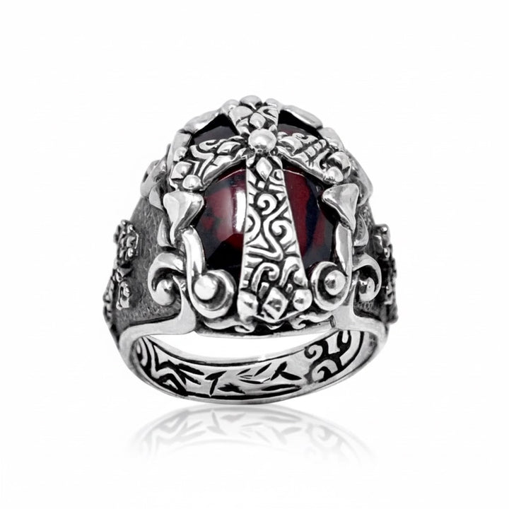 KeyDesign Cross Ring With Garnet