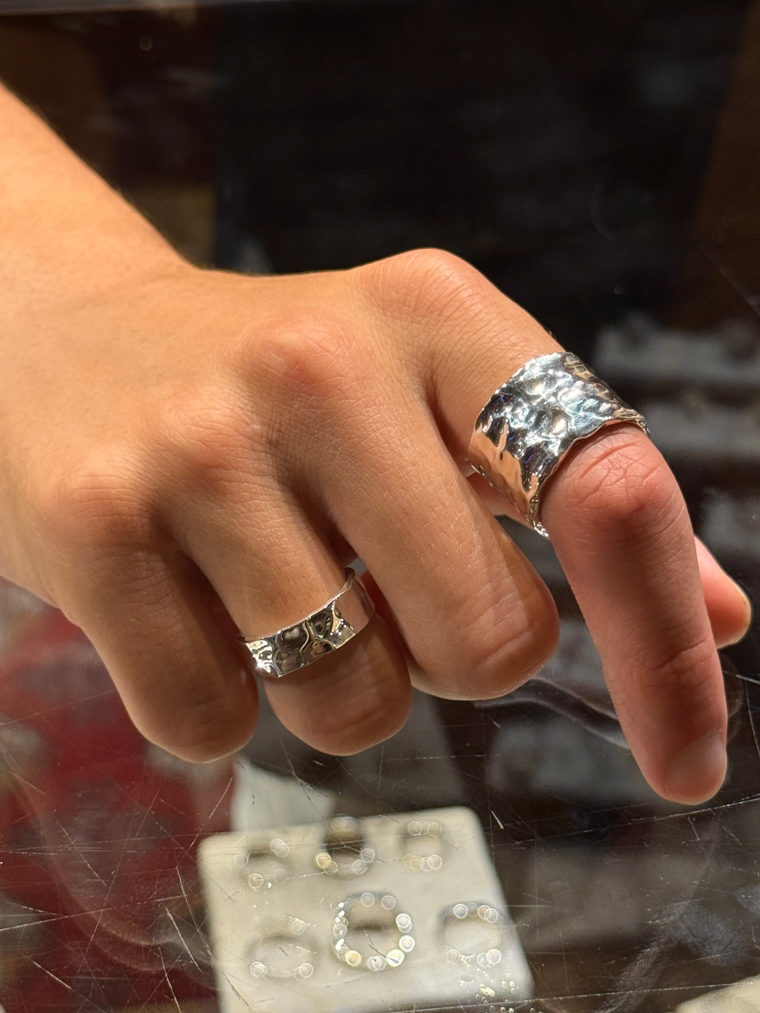 Sterling Silver Hammered Ring – Versani | Sizes 5–12