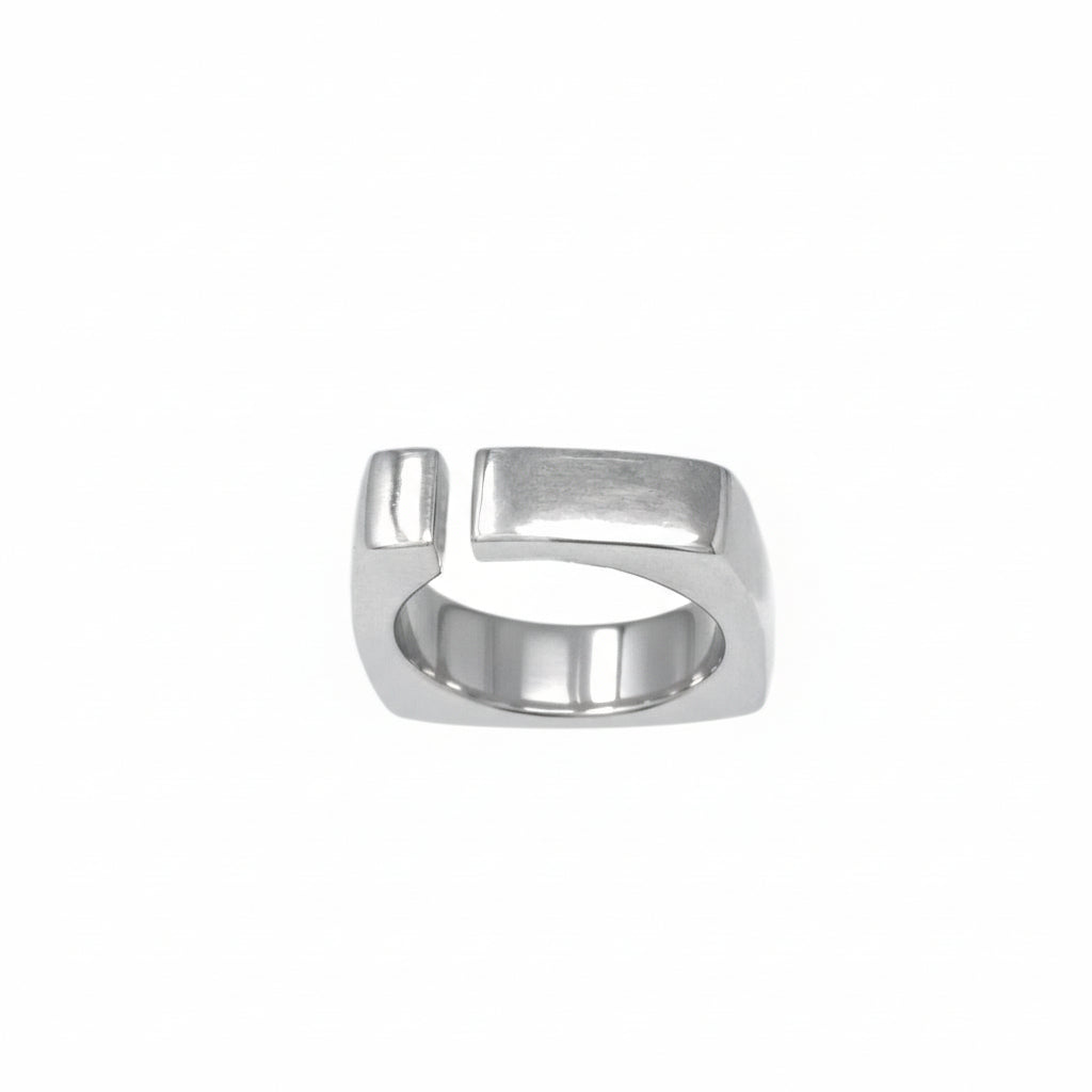 Cutout Square ring
