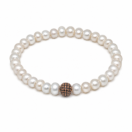 Freshwater Pearl Bracelet with Diamond Bead
