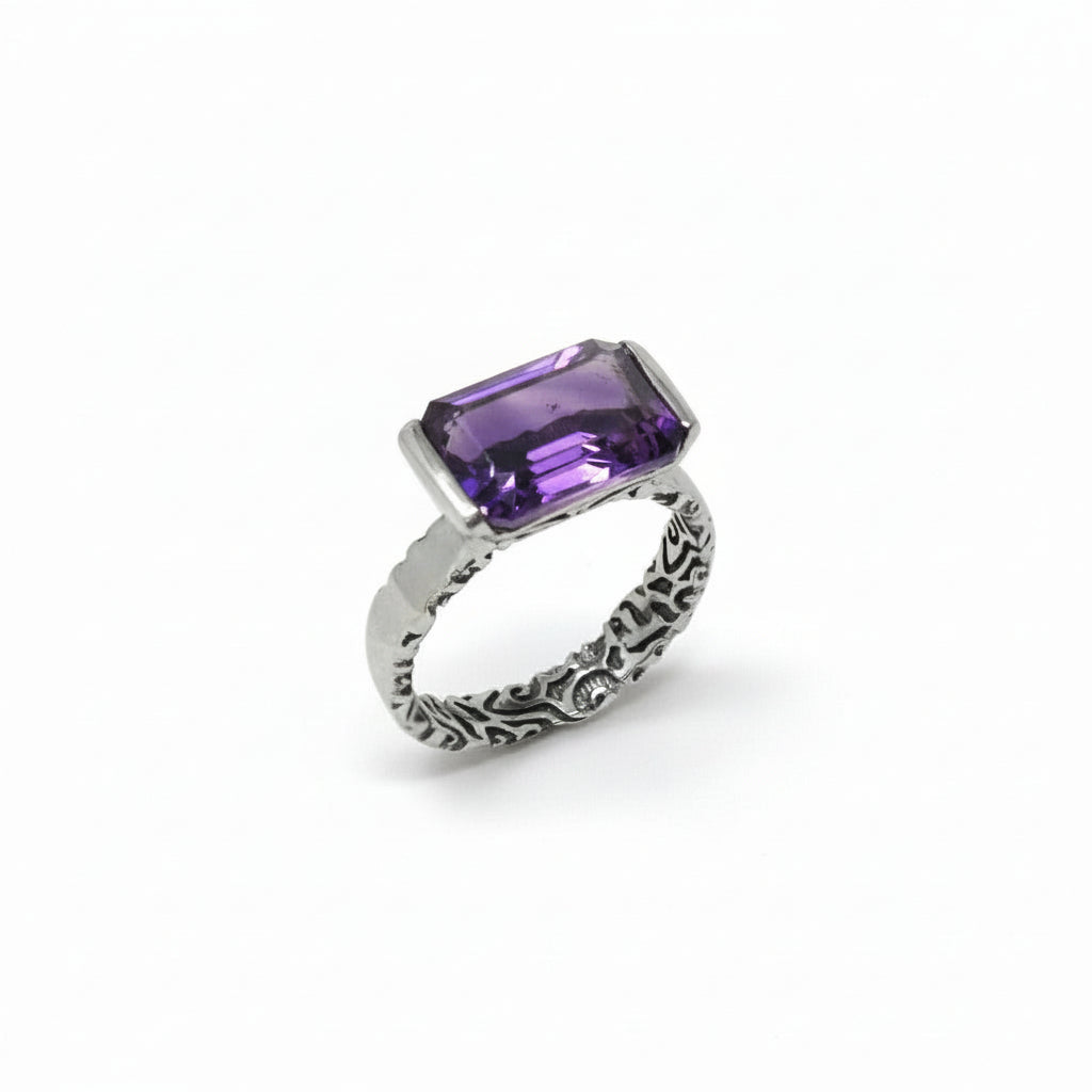 Gemstone Baguette Tension Ring