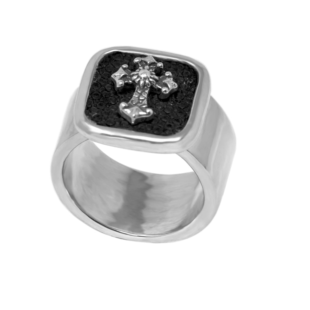 Cross Stingray Ring