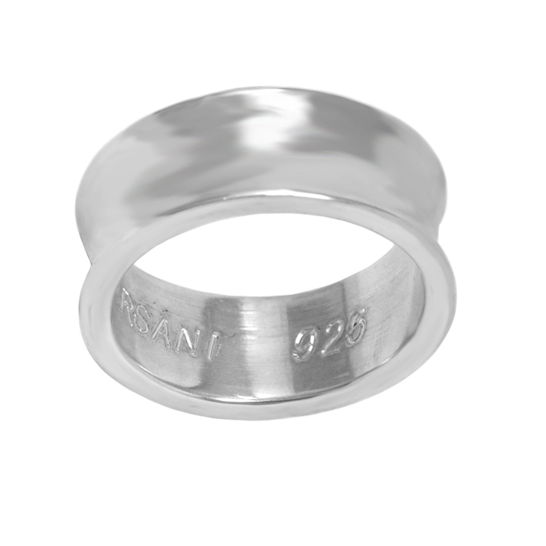 Concave Band Ring