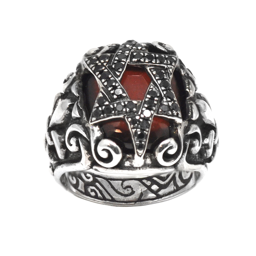 Black Diamond KeyDesign Star Ring With Garnet