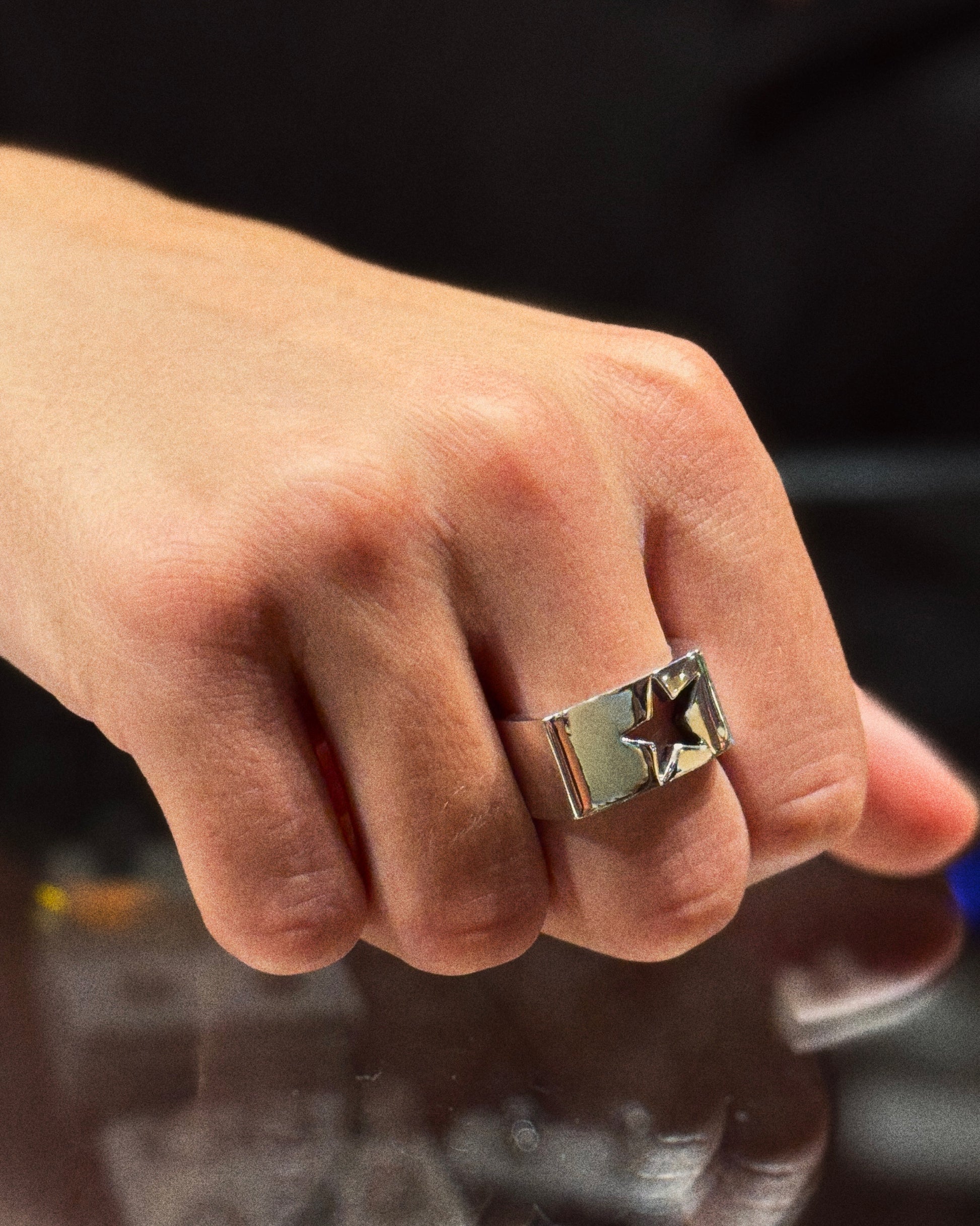 Sterling silver square star cutout ring, the iconic style worn by Billie Eilish - Versani SoHo