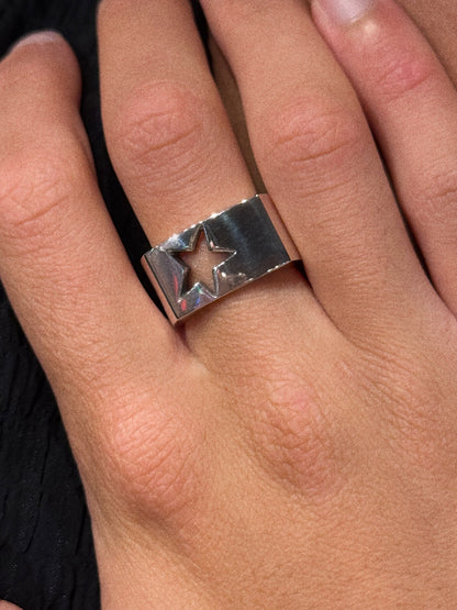 Sterling silver square star cutout ring, the iconic style worn by Billie Eilish - Versani SoHo
