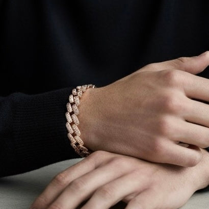 White Diamond Curb Chain Bracelet In Rose Gold