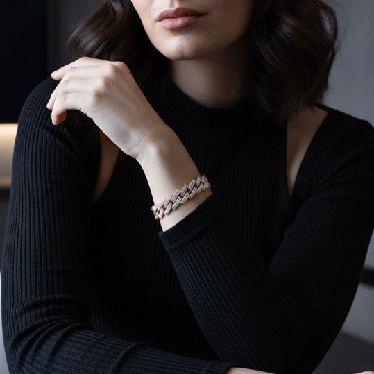 White Diamond Curb Chain Bracelet In Rose Gold