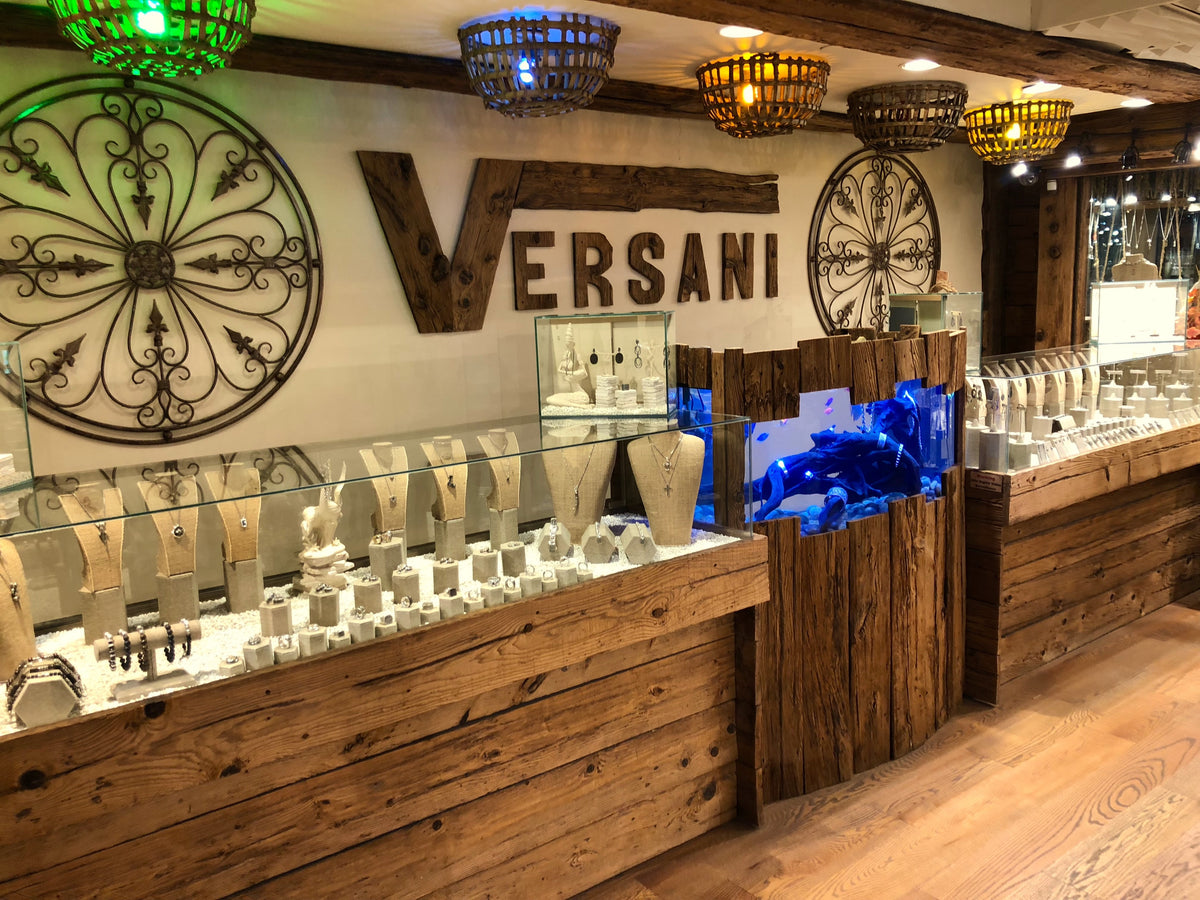 About Us – Versani