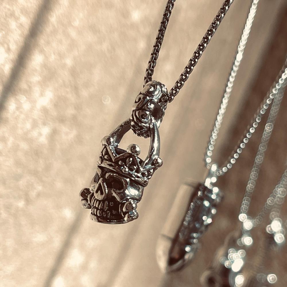 Gem Eyes Crown Skull Pendant Necklace