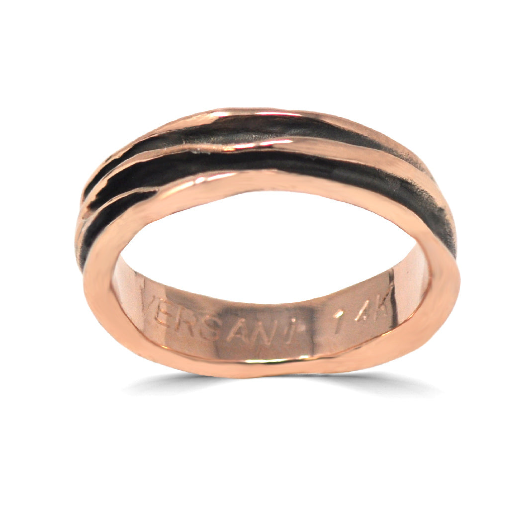 Oxidized Waves Ring In Rose Gold